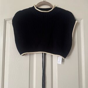 Zara Navy Knit Collar Bib with Cream Trim